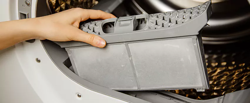 Signs Of A Clogged Dryer Lint Trap in Lemon Grove, California